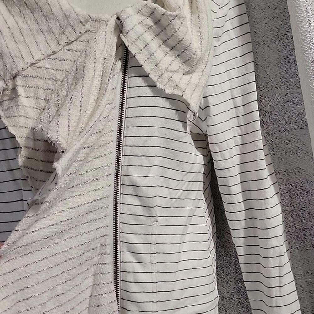 We the Free, 100% Cotton Ebb Flow French Terry Striped Zip Cardigan Size Medium - Picture 4 of 9